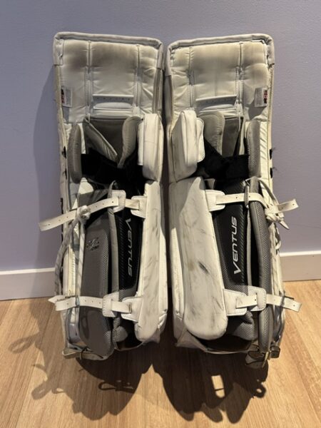 Vaughn Ventus Goalie Leg Pads, 34+2