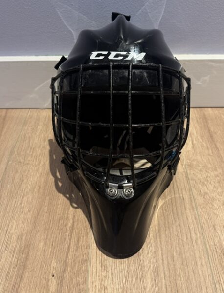 CCM 7000 Goalie Mask - Senior Small