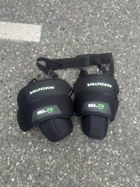 Vaughn SLR Goalie Knee Guards (Intermediate)